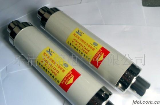XRNT-12/160型熔断器  质量可不是盖哦&nbsp;&nbsp;XRNT-24&nbsp;&nbsp;88*442