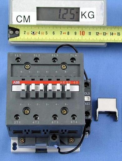 供應ABB接觸器AE50-40-00-81現(xiàn)貨20臺年底清倉