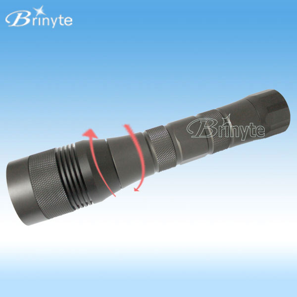潜水手電筒 Brinyte DIV01钛色 cree T6&nbsp;&nbsp;潜水手电筒&nbsp;&nbsp;led手电筒&nbsp;&nbsp;强光手电筒