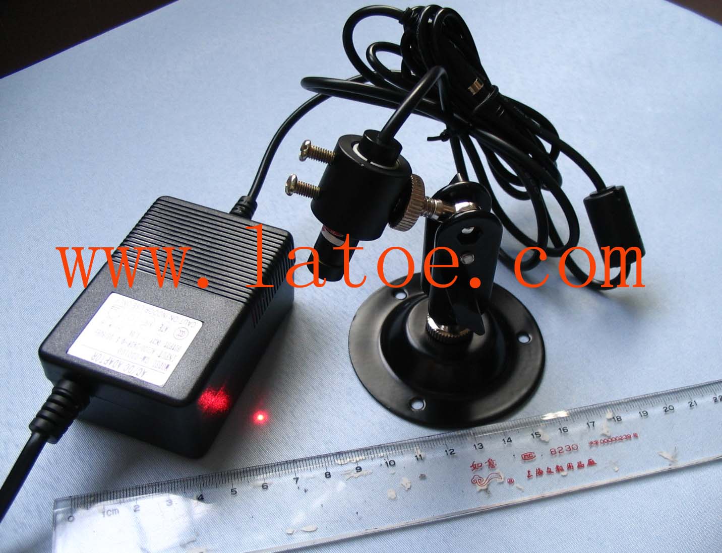 专业生产红外点状光斑激光器/打标机指示激光器/红斑点状光源&nbsp;&nbsp;红光点光源&nbsp;&nbsp;镭射灯激光点光