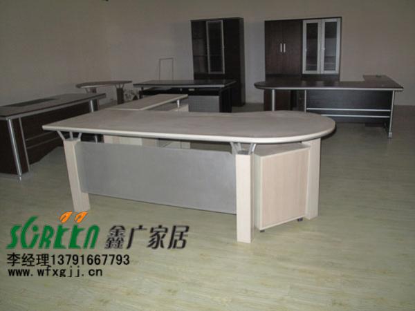 供應(yīng)濰坊現(xiàn)代辦公家具|濰坊辦公沙發(fā)|濰坊沙發(fā)會議桌0410