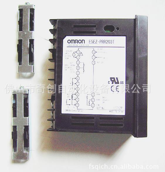 歐姆龍溫控表 E5EZ-PRR203L AC100-240