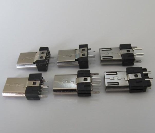 micro 公头 夹板式&nbsp;&nbsp;USB接口连接器&nbsp;&nbsp;usb电脑连接器&nbsp;&nbsp;usb电脑接口