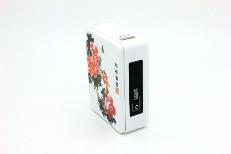 易能达通用型手机移动电源多种系列迷你充电宝&nbsp;&nbsp;便携式移动电源&nbsp;&nbsp;易能达移动电源
