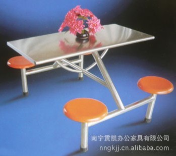 南寧辦公家具廠家直銷 辦公桌椅批發(fā)