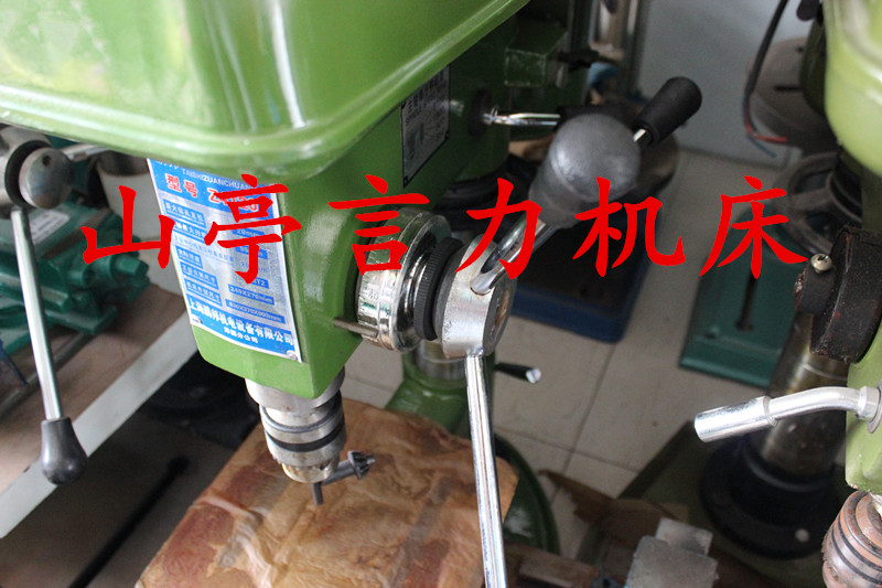 供應(yīng)12mm臺鉆Z512臺鉆工業(yè)臺鉆