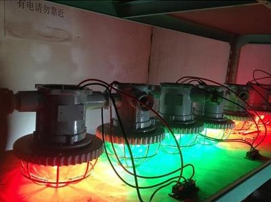 DGS18/127L(A)红绿巷道灯