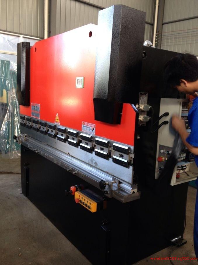 数控折弯机WF67K-40T/2500&nbsp;&nbsp;板料折弯机